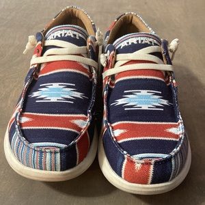 Ariat, size 7. Women’s shoes